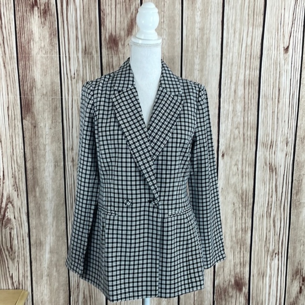 Doe & Rae Lightweight Lined Black and White Checkered Blazer Medium